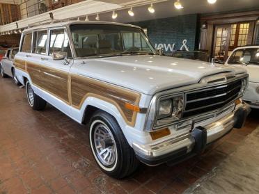  ©The Classic Car Gallery, Bridgeport, CT, USA