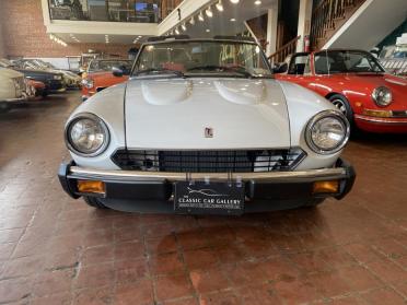  ©The Classic Car Gallery, Bridgeport, CT, USA