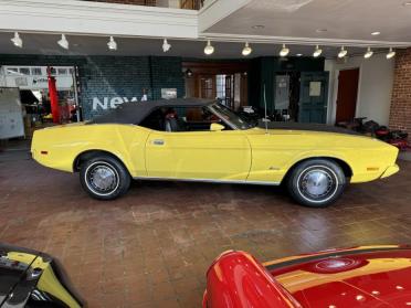  ©The Classic Car Gallery, Bridgeport, CT, USA
