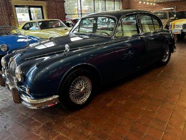  ©The Classic Car Gallery, Bridgeport, CT, USA