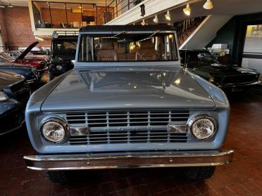  ©The Classic Car Gallery, Bridgeport, CT, USA