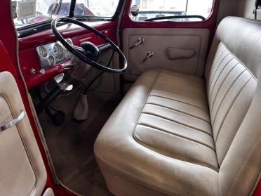  ©The Classic Car Gallery, Bridgeport, CT, USA