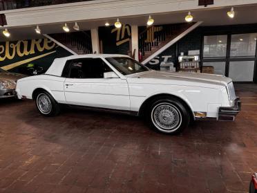  ©The Classic Car Gallery, Bridgeport, CT, USA