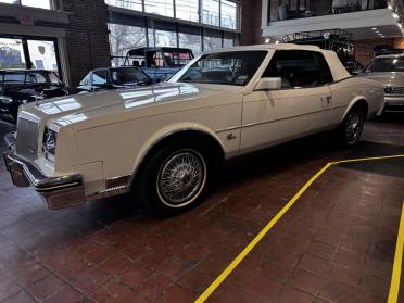  ©The Classic Car Gallery, Bridgeport, CT, USA