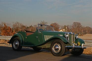  ©The Classic Car Gallery, Bridgeport, CT, USA