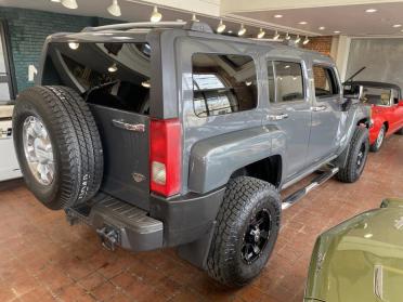 2008 Hummer H3 For Sale ©The Classic Car Gallery, Bridgeport, CT, USA