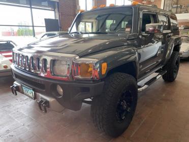 2008 Hummer H3 For Sale ©The Classic Car Gallery, Bridgeport, CT, USA