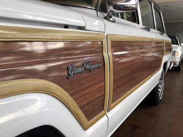  ©The Classic Car Gallery, Bridgeport, CT, USA