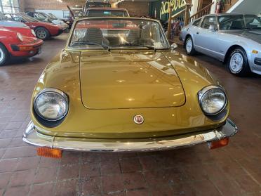 1970 Fiat 850 Sport Spider For Sale ©The Classic Car Gallery, Bridgeport, CT, USA