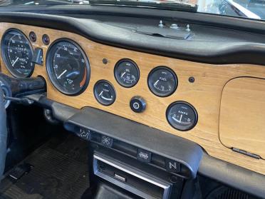 1971 Triumph TR6 interior ©The Classic Car Gallery, Bridgeport, CT, USA