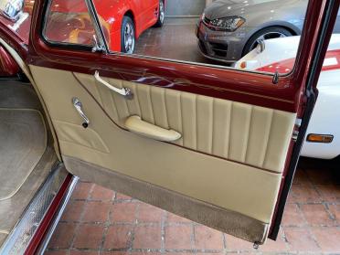 1951 Ford Custom Deluxe Coupe Interior ©The Classic Car Gallery, Bridgeport, CT, USA