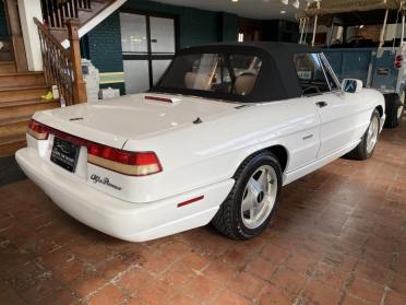 1991 Alfa Romeo Spider excellent condition for sale ©The Classic Car Gallery, Bridgeport, CT, USA