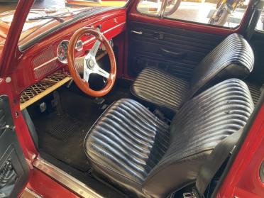 1967 Volkswagen Beetle interior ©The Classic Car Gallery, Bridgeport, CT, USA