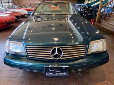 Convertible 1998 Mercedes-Benz SL500 For Sale ©The Classic Car Gallery, Bridgeport, CT, USA