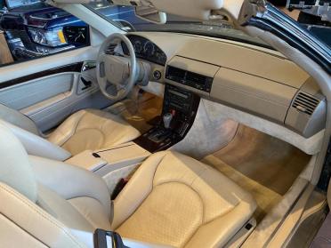 Convertible 1998 Mercedes-Benz SL500 Interior ©The Classic Car Gallery, Bridgeport, CT, USA