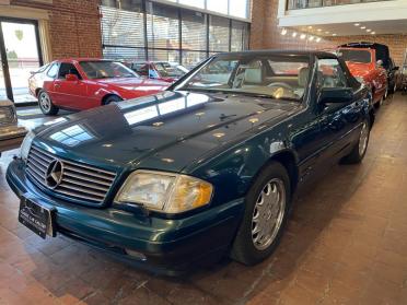 Convertible 1998 Mercedes-Benz SL500 For Sale ©The Classic Car Gallery, Bridgeport, CT, USA