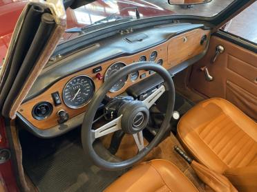 1974 Triumph TR6 interior ©The Classic Car Gallery, Bridgeport, CT, USA