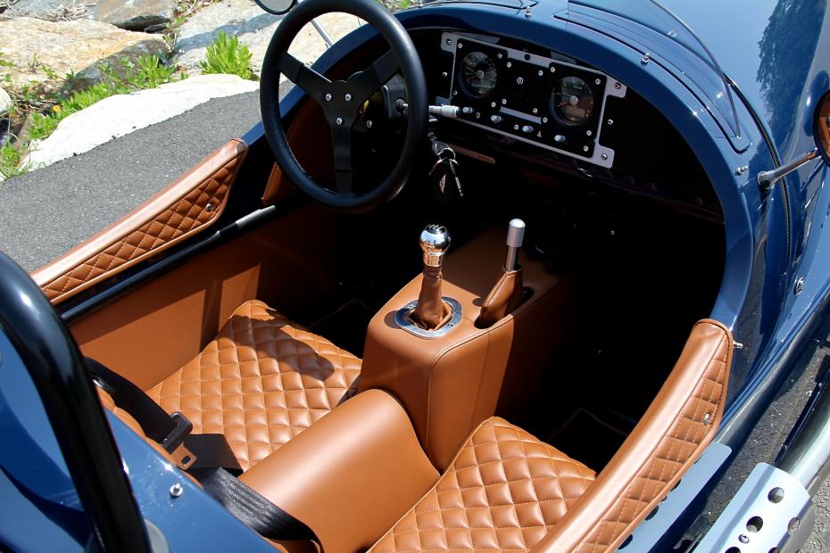 ©The Classic Car Gallery, Bridgeport, CT, USA
